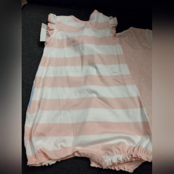 Carter's Baby Rompers - Picture 6 of 6